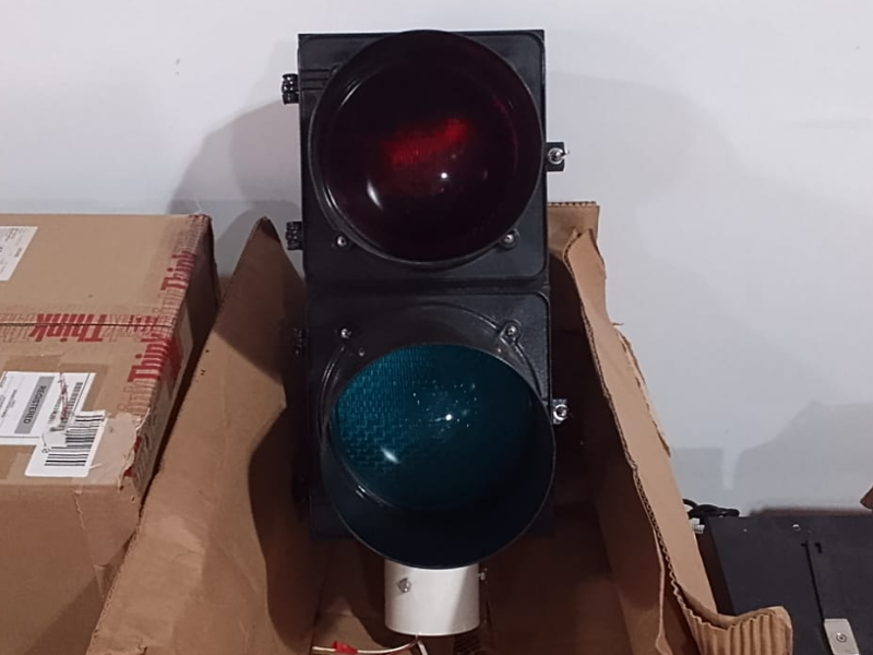 Semáforo de Dos Colores (Rojo y Verde)