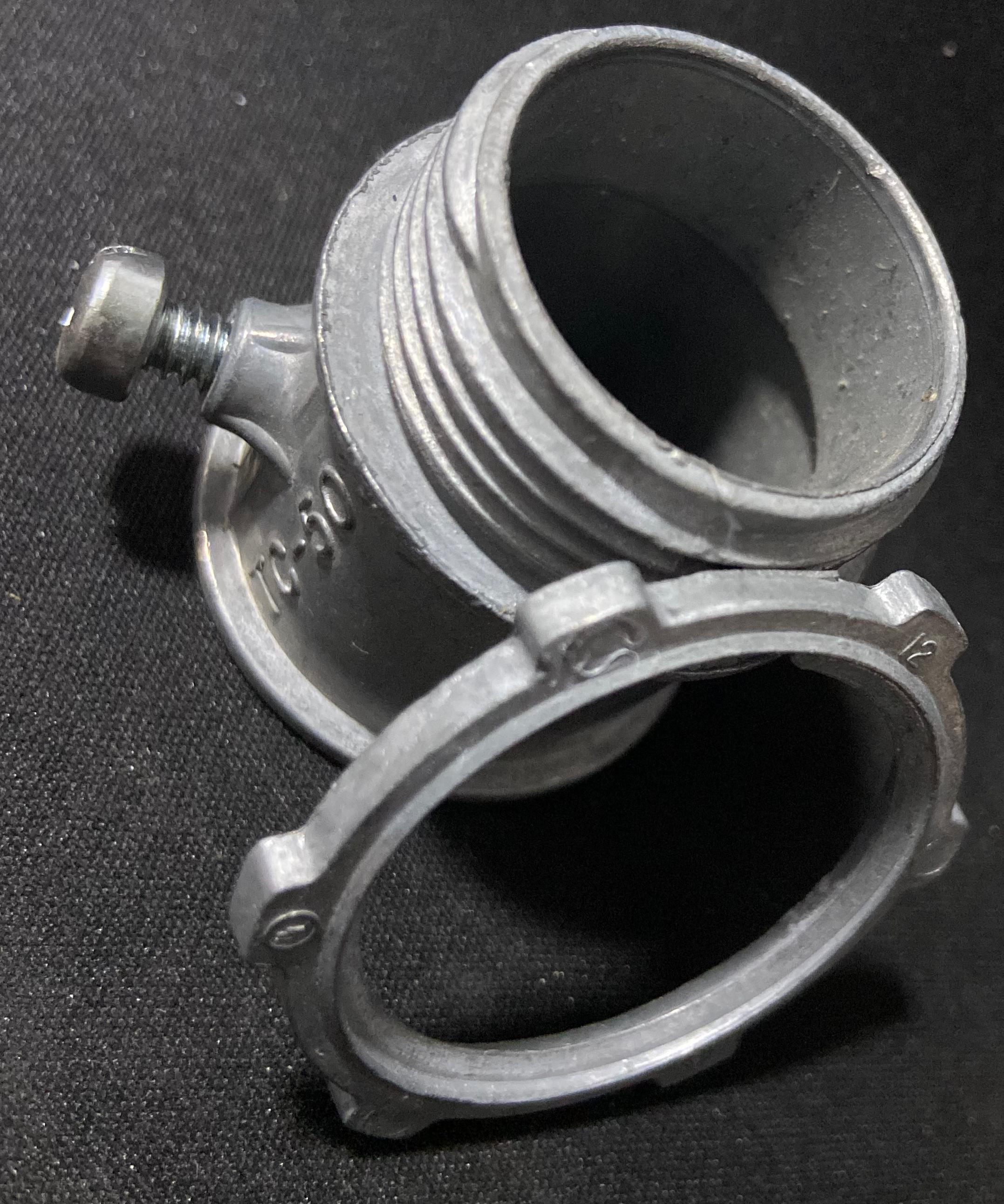 Conector EMT 1/2 pulgada